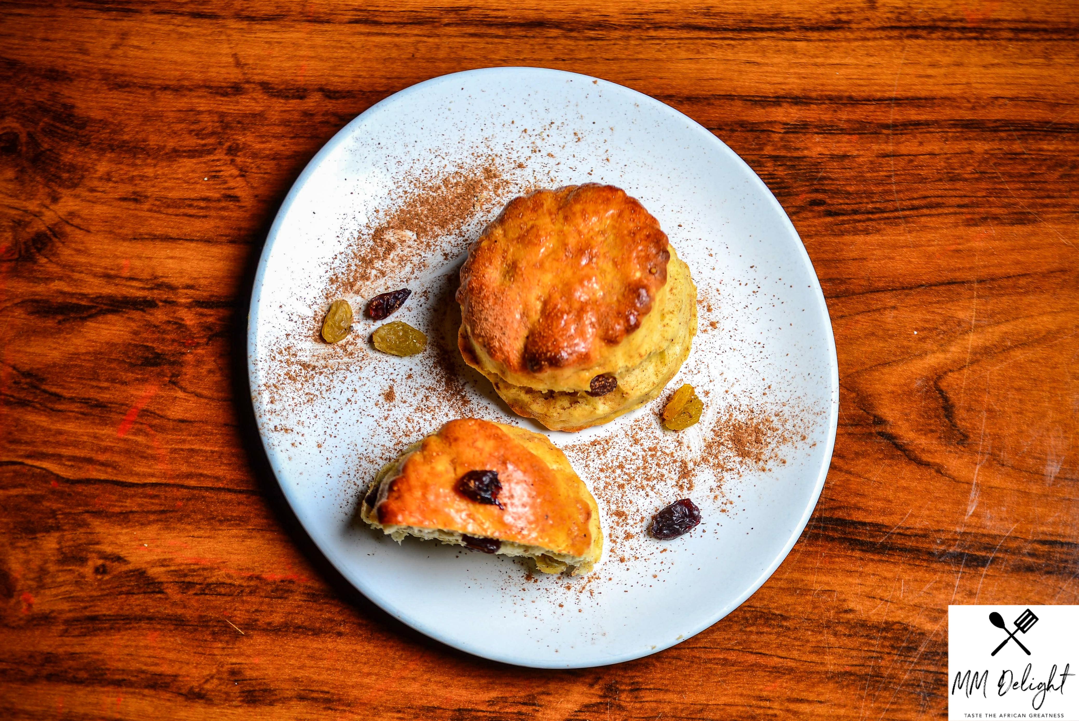 Cinnamon Scones With Raisins